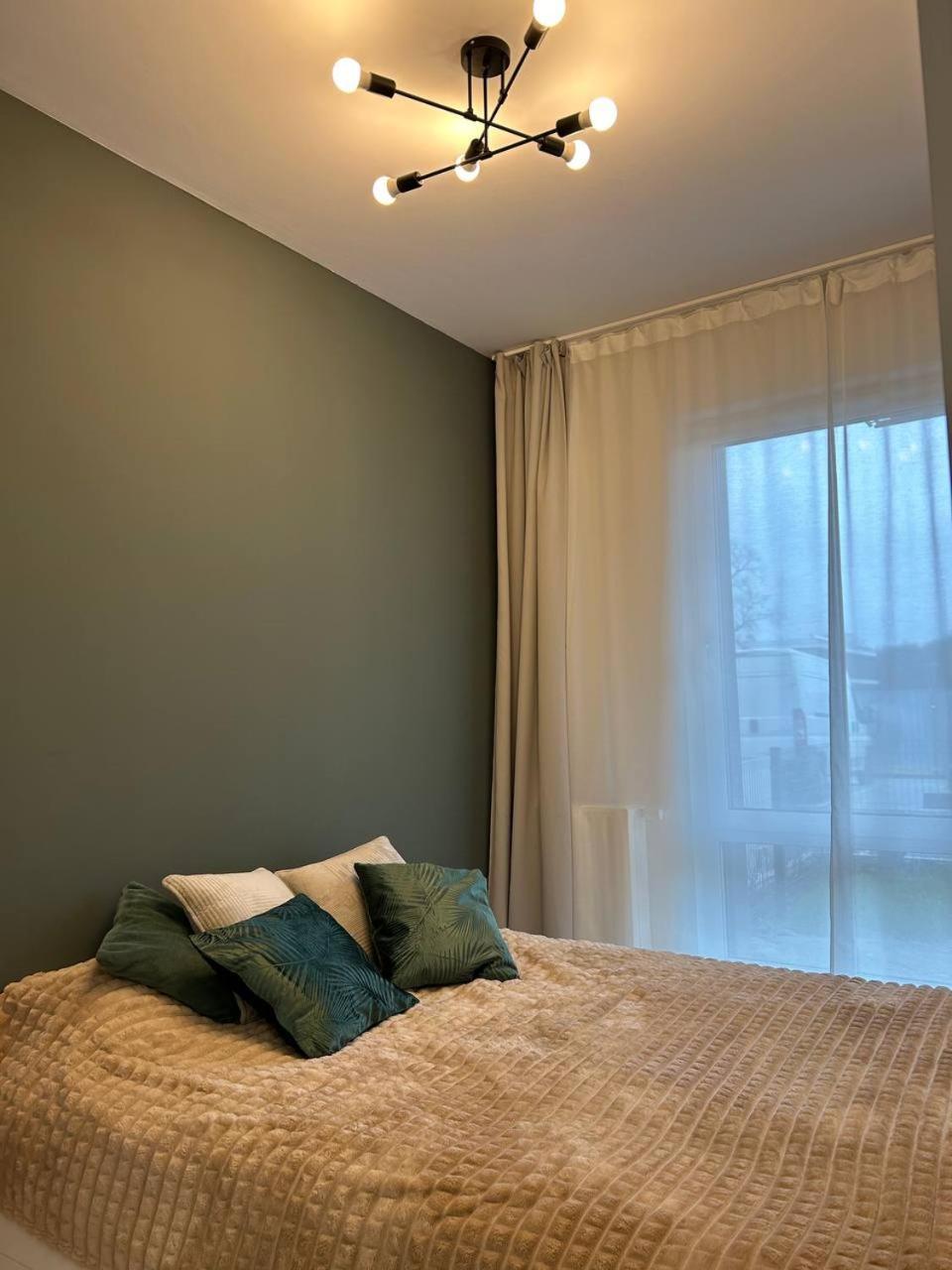 Warsaw Airport Apartment Exterior foto